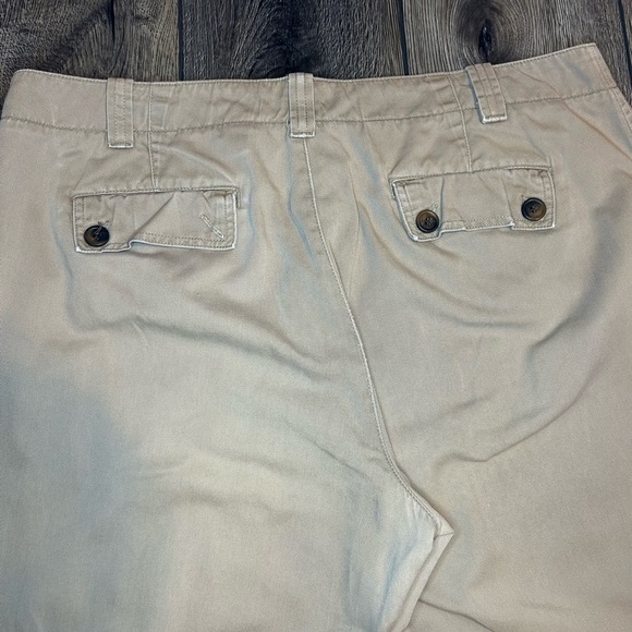 Dockers Women’s Cargo Pants Size 16 Khaki Beige Cotton Relaxed Fit - Picture 5 of 16